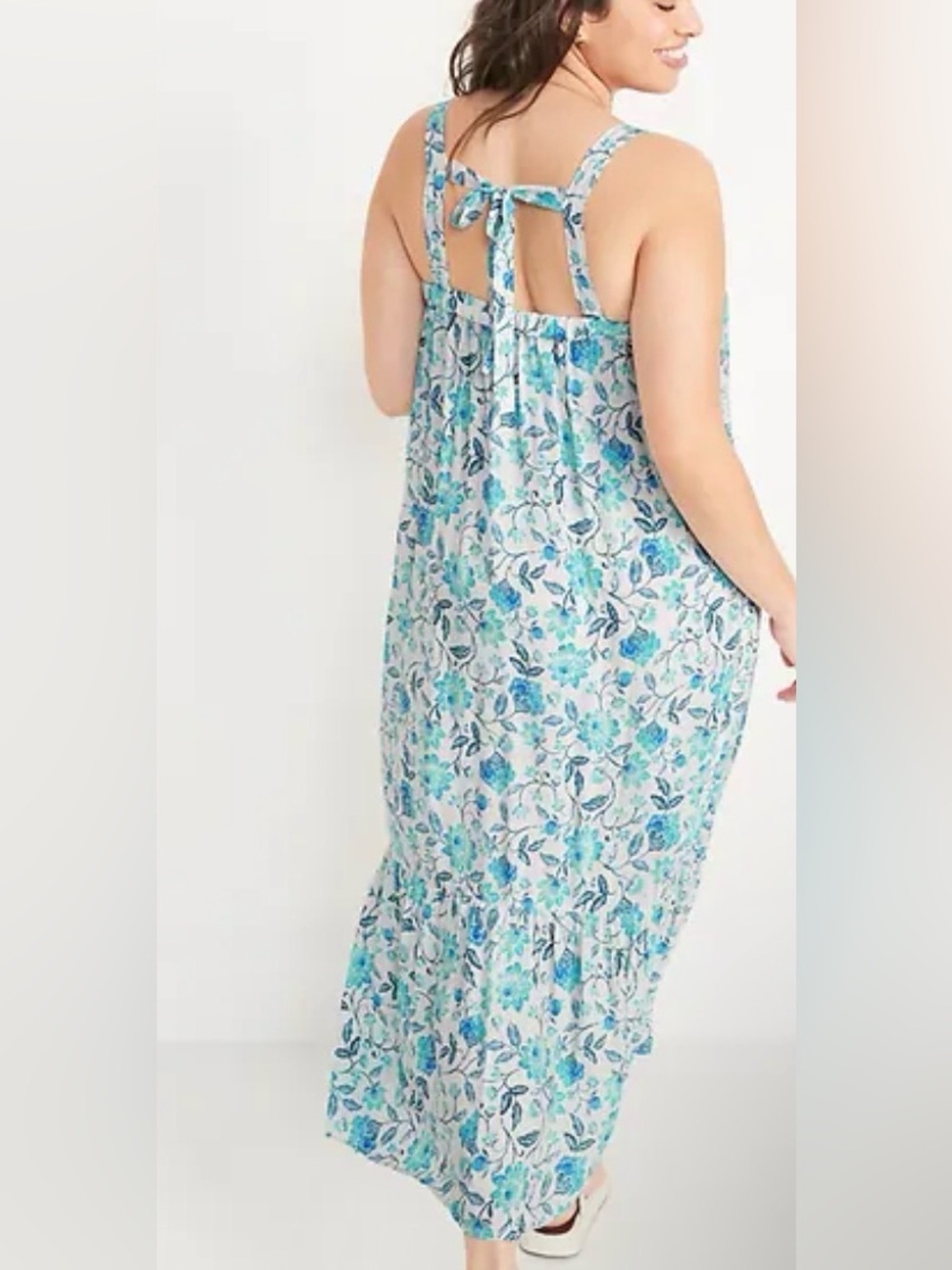 Old Navy NWT blue floral maxi dress, large